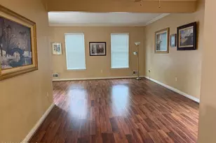 9 St Johns Dr, Freehold, NJ 07728 - Photo 5