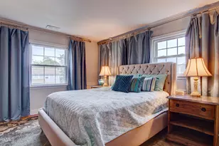8 Brentwood Ave, Freehold, NJ 07728 - Photo 27