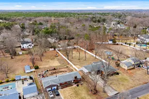 41 Brookside Ave, Old Bridge Township, NJ 08857 - Photo 17