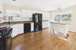 2666 Meadow Lake Dr, Toms River Township, NJ 08755 - Photo 5