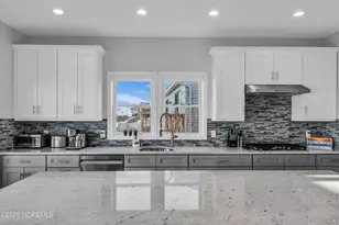 24 Rochester Dr, Brick, NJ 08723 - Photo 49