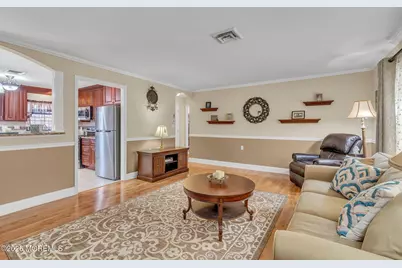 821B Balmoral Court, Lakewood, NJ 08701 - Photo 11