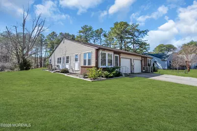 9 Greenwood Lane #62, Whiting, NJ 08759 - Photo 3