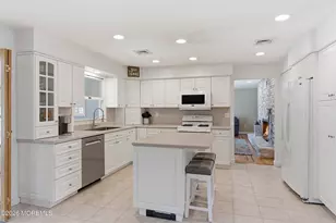 49 Farm Rd, Middletown, NJ 07748 - Photo 15