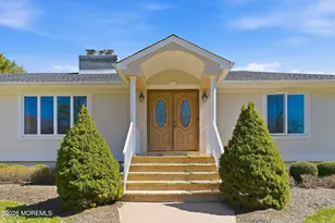 49 Farm Rd, Middletown, NJ 07748 - Photo 5