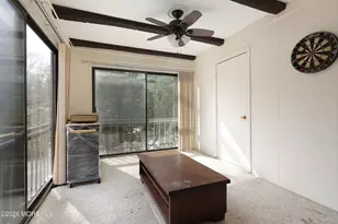 11 Medford Ct, Red Bank, NJ 07701 - Photo 7