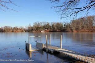 11 Medford Ct, Red Bank, NJ 07701 - Photo 37