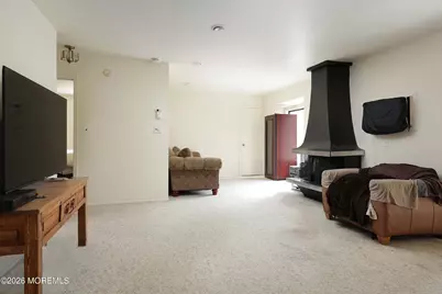 11 Medford Court, Red Bank, NJ 07701 - Photo 9