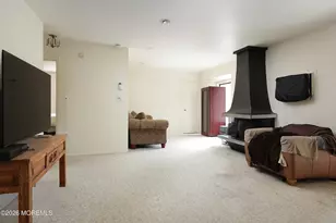 11 Medford Ct, Red Bank, NJ 07701 - Photo 9