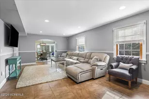 4 Douglas Dr, Holmdel, NJ 07733 - Photo 7