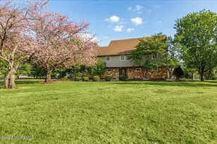 4 Douglas Dr, Holmdel, NJ 07733 - Photo 3