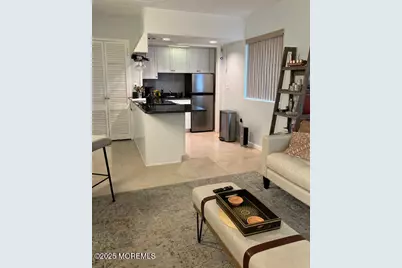 21 Leroy Place #1E, Red Bank, NJ 07701 - Photo 1