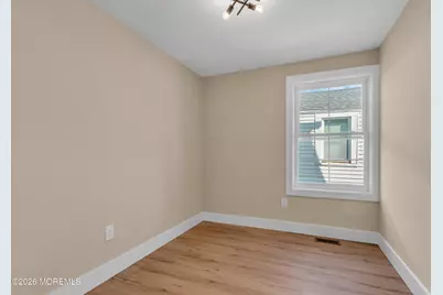 39 Seadrift Avenue, Highlands, NJ 07732 - Photo 17