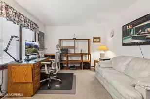 2 Grenoble Ct, Matawan, NJ 07747 - Photo 3