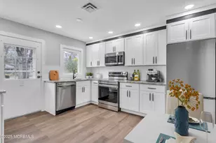 402 Picardy Ct, Lakewood, NJ 08701 - Photo 3