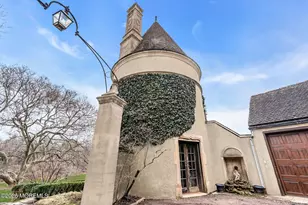 40 Independence Rd, Red Bank, NJ 07701 - Photo 5