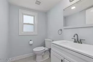 25 Howland Pl, Long Branch, NJ 07740 - Photo 11