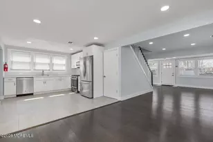 25 Howland Pl, Long Branch, NJ 07740 - Photo 5