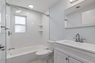 25 Howland Pl, Long Branch, NJ 07740 - Photo 7