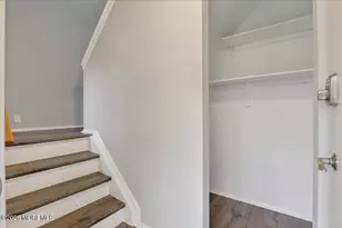 109 Larkspur Ln, Jackson, NJ 08527 - Photo 3