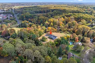 832 Holmdel Rd, Holmdel, NJ 07733 - Photo 45