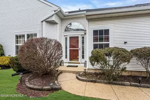 17 Rochford Dr, Manchester Township, NJ 08759 - Photo 5