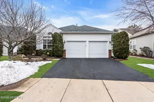 17 Rochford Dr, Manchester Township, NJ 08759 - Photo 3