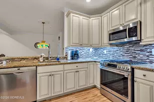 224 Sophee Ln, Lakewood, NJ 08701 - Photo 23