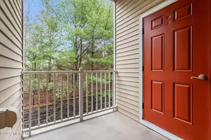 224 Sophee Ln, Lakewood, NJ 08701 - Photo 37