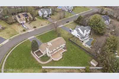 323 Adams Court, Manalapan Township, NJ 07726 - Photo 5