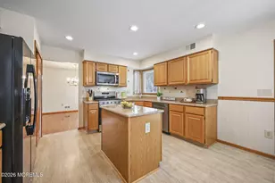 323 Adams Ct, Manalapan Township, NJ 07726 - Photo 15