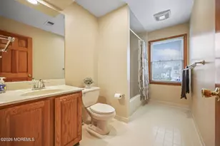 323 Adams Ct, Manalapan Township, NJ 07726 - Photo 43