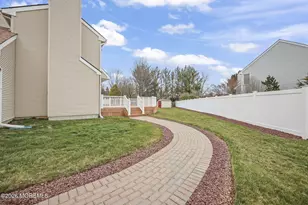 323 Adams Ct, Manalapan Township, NJ 07726 - Photo 53