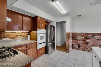 35 Williamsburg Drive, Toms River Township, NJ 08755 - Photo 13