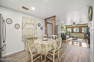 B2 Avon Dr, East Windsor Township, NJ 08520 - Photo 5