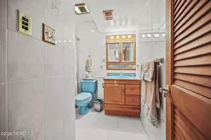 B2 Avon Dr, East Windsor Township, NJ 08520 - Photo 17