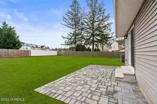 1 Robin Dr, Oakhurst, NJ 07755 - Photo 3