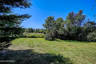 4 Hampton Hollow Dr, Millstone Township, NJ 08535 - Photo 45