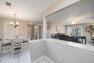 308 Wedgewood Cir, Belford, NJ 07718 - Photo 13