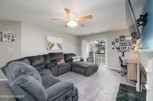 308 Wedgewood Cir, Belford, NJ 07718 - Photo 15