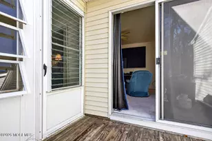 204 Deanne Dr, Lakewood, NJ 08701 - Photo 19