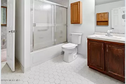 204 Deanne Drive, Lakewood, NJ 08701 - Photo 29