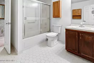 204 Deanne Dr, Lakewood, NJ 08701 - Photo 29