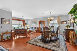 23 Manitoba Ct, Toms River Township, NJ 08757 - Photo 9
