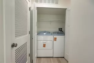 15 Lindsey Cir, Old Bridge Township, NJ 08857 - Photo 11