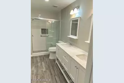 1 Medford Court, Red Bank, NJ 07701 - Photo 5