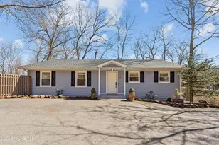 2 N Peak St, Highlands, NJ 07732 - Photo 1