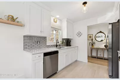 2 N Peak Street, Highlands, NJ 07732 - Photo 21