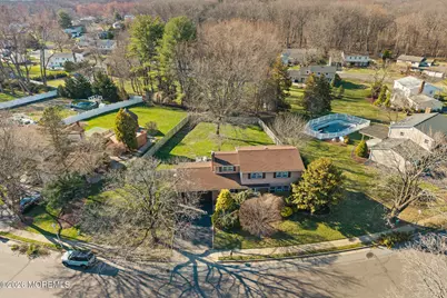 28 Georgian Bay Drive, Morganville, NJ 07751 - Photo 3