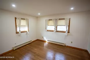 34 Douglas St, Sayreville, NJ 08872 - Photo 17